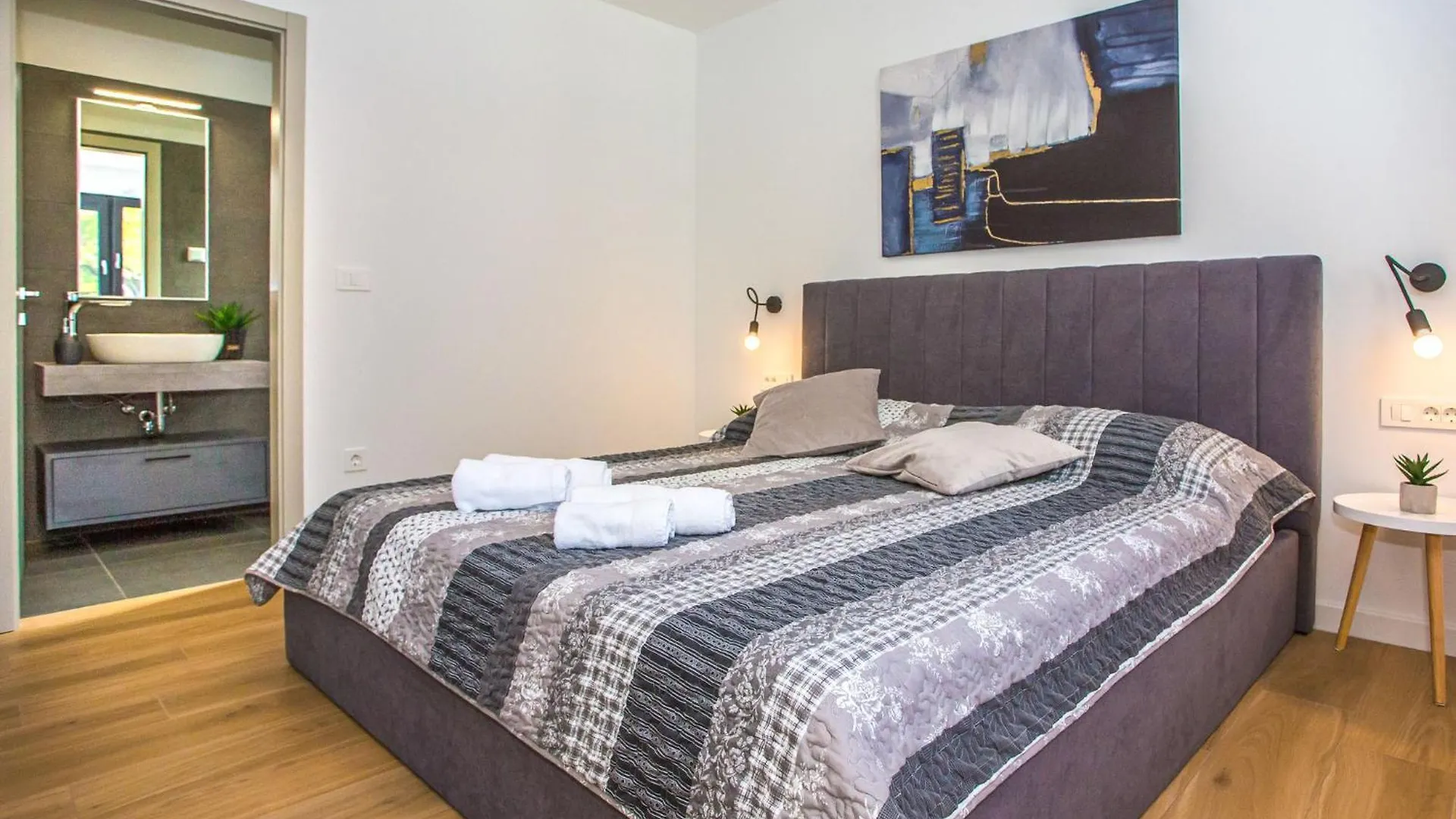 Villa Villa Eva Tar By Interhome Frata